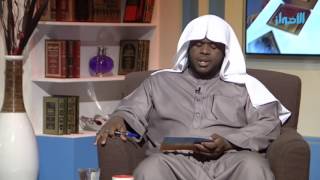 صورة هل يجوز للنساء أن يكشفن وجوههن وشعورهن أمام طفل ابن تسع سنين ؟ | الشيخ خالد الفليج