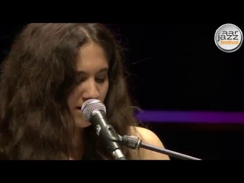 No Way Boss! - feat: Sharon Renold, Tony Lakatos, Billy Cobham, Roberto Carella, Claude Stucki