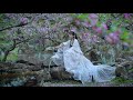 Make A Peach Blossom Crown With Silk Flowers 丨Liziqi Channel
