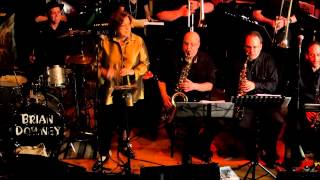 It&#39;s Only a Paper Moon - Doreen Smith