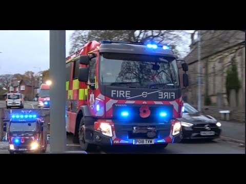 Stockport Pump +Ashton Technical Response Unit Responding-Greater Manchester Fire And Rescue Service