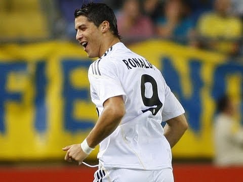 Cristiano Ronaldo vs Villarreal (21-02-2010) HD