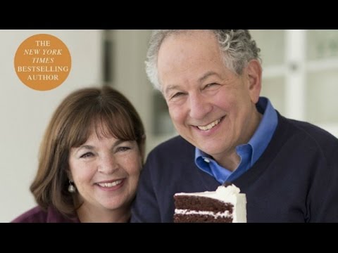 download lagu mp3 mp4 Ina Garten Spaghetti Squash Cooking For Jeffrey, download lagu Ina Garten Spaghetti Squash Cooking For Jeffrey gratis, unduh video klip Ina Garten Spaghetti Squash Cooking For Jeffrey
