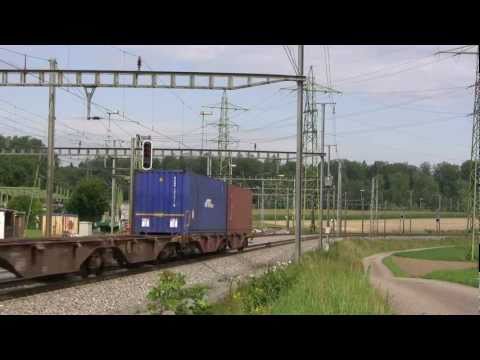 Trafic ferroviaire à Hendschiken - Suisse