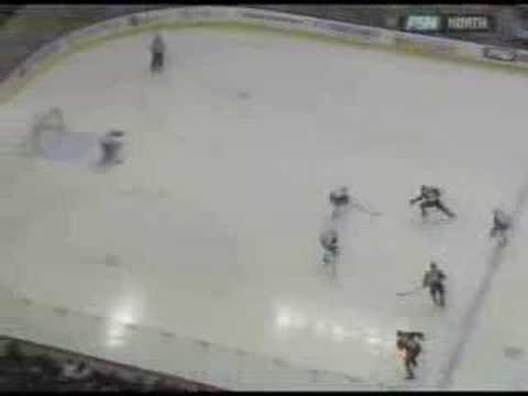 Vancouver vs Minnesota scrum/fight March 28, 2008