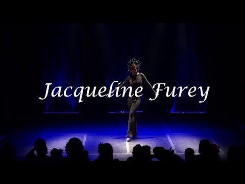 Jacqueline Furey performs Medusa - Burlesque solo act with Boa Feather Fans