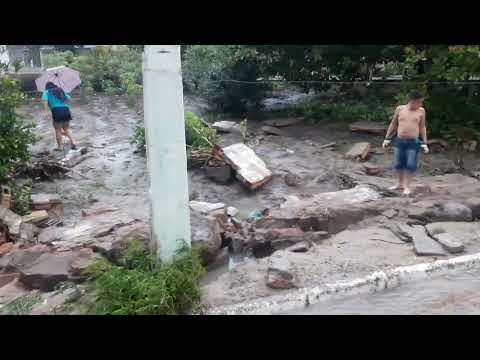 Chuvas forte na cidade de Boca da Mata em Alagoas causa estragos