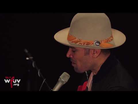 Ben Harper and Charlie Musselwhite - "Nothing  At All" (Live at WFUV)