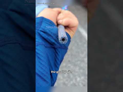 Thứ này nhìn như một cái hố đen vũ trụ