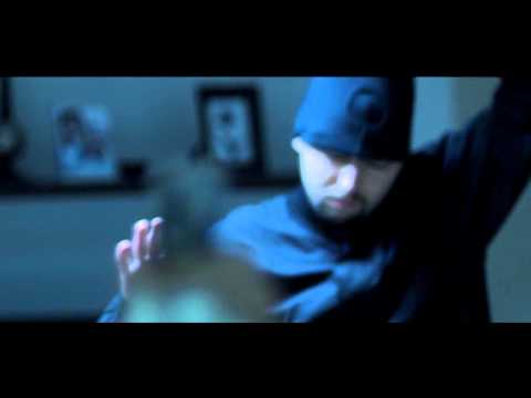 JerryCo   Stai! Esti In Pericol feat  Tataee & Simona Nae Videoclip Oficial   Short Version HD