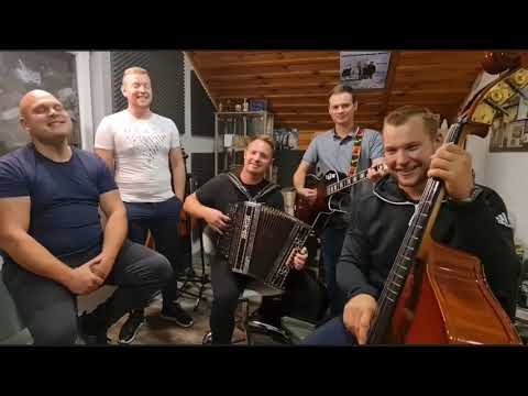 Ansambel NAVEZA - Harmonika (je vedno zvesta) #Live - V živo | Ansambel Bratov Poljanšek |
