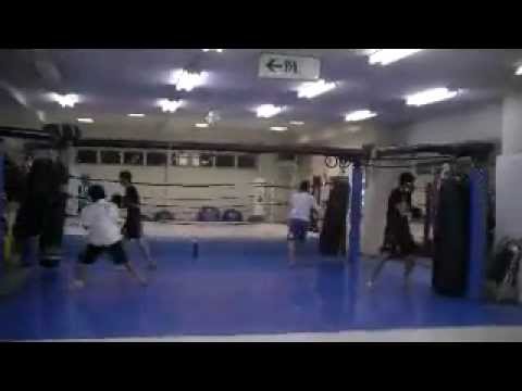 さいたま市の格闘技ジム体験入会【MMA打撃クラス①】