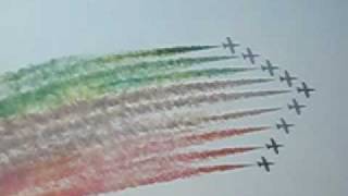 preview picture of video 'P.A.N. Frecce tricolori, Cameri 100°'