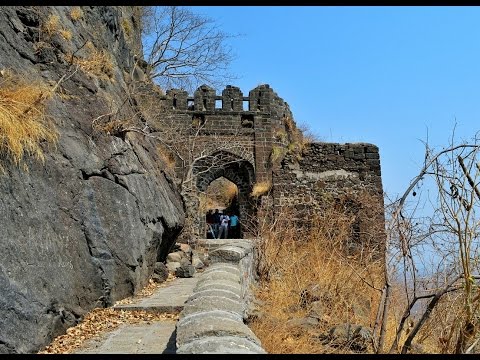 Trip to Fort Antur किल्ले अंतुरची सहल