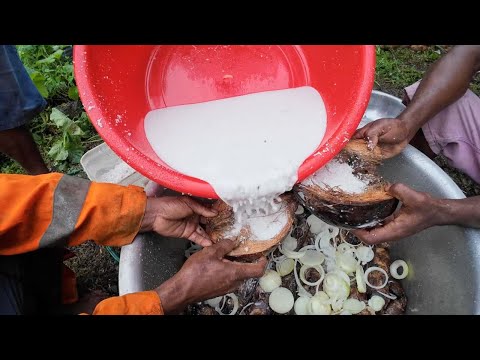 Cooking The Traditional Way For The Yearly Church Meeting🐠🥥🇫🇯