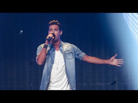 OGE & Charis Savva feat. Kostas Martakis & Demy - Me Oplo Ti Foni Sou (Mad VMA 2016)