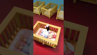 ESCAPE DESSE BEBÊ!!!! BABY BOBBYS DAYCARE! #shorts