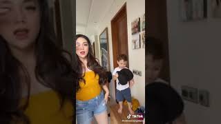 Download lagu Tik Tok Celine Evangelista mp3