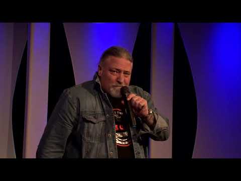 Der Biker, "Steh Auf" Auftritt Schlagerkarrussel  @TVEllef 2023 (Popschlager, Schlager)