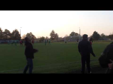 Kartofliska.pl: Mazur Karczew - GKP Targówek 1:0 - 13.10.2012 -  zwycięska bramka