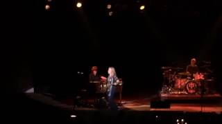 Melissa Etheridge - LIVE PEACHTREE CITY 2017 - Born Under A Bad Sign