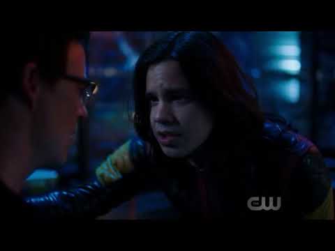 The Flash 4x23/Cisco talks to Harrison/Barry finds out Ralph is alive in Devoe's mind