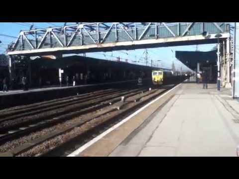 Freightliner 66604 Passes Doncaster