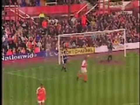 2001-11-10 Blackpool vs Swindon Town