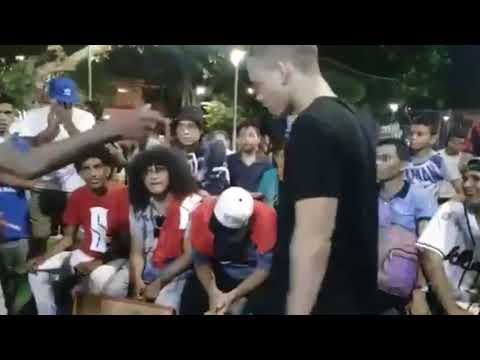 MC BLESS vs GINNO - 4tos - Street Combat (Final Estelar)