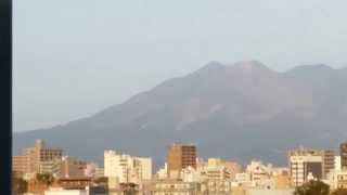 preview picture of video 'Sakurajima viewed from Kagoshima City, Japan (21st March 2015)'