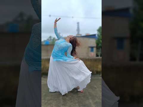 Bol Na Halke Halke | Jhoom Barabar Jhoom | Choreography- Sriparna | #trendingshorts #bolnahalkehalke