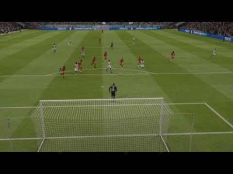 Clinton N'Jie worst miss in football history?