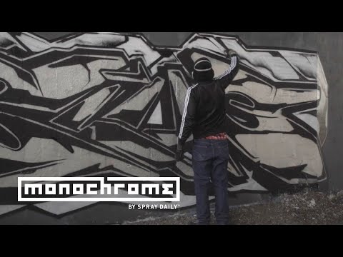 MONOCHROME 108 - CLUE