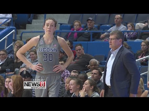 Auriemma and Stewart sweep AP Awards