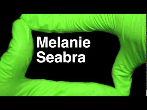 How to Pronounce Melanie Seabra