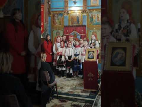 Colindători la Biserica din Cociuba Mare!