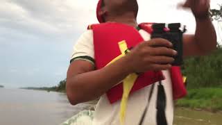 preview picture of video 'Off to early morning Amazon river excursion #1001trips #travelicious #WWF'