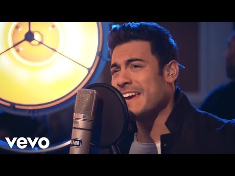 Carlos Rivera - Te Amo Hoy (En Vivo) (Sessions recorded at Abbey Road) ft. Vanesa Martín