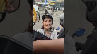 Download lagu Pengamen Cantik Di Lampu Merah (Viral) mp3