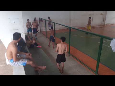 RACHA NA QUADRA DO COLÉGIO ( TIRADENTES ) PART 3