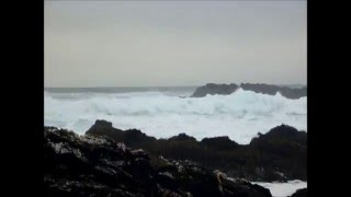 preview picture of video 'Costa  de Pichilemu -- Marejadas de Invierno.'