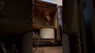 Video thumbnail for Testing out a Leslie 122A by Undra Edwards Jr