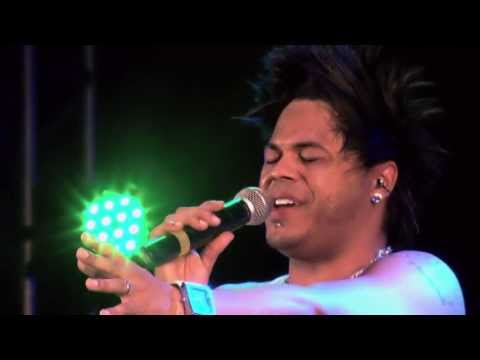 GRUPO DISFARCE - O AMOR SE INTROMETEU (DVD 2013 OFICIAL)