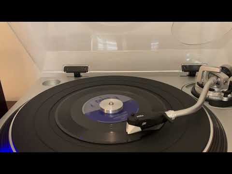 Chuck Berry “Maybellene” 45 RPM “1955”