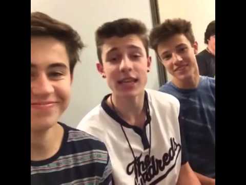 download lagu mp3 mp4 Shawn Mendes Magcon, download lagu Shawn Mendes Magcon gratis, unduh video klip Shawn Mendes Magcon