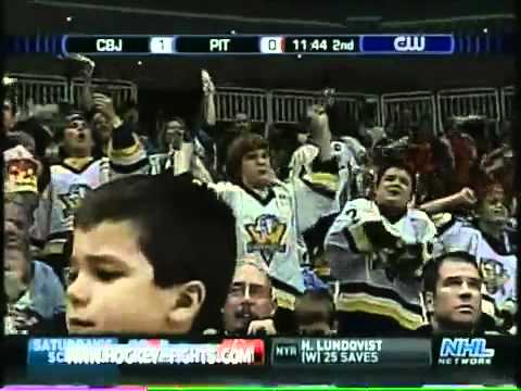 Matt Calvert VS Kris Letang-9-25-10