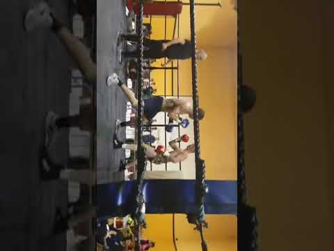 Nikola Ivanovic vs Matthew Whyte (boxing) Round 2