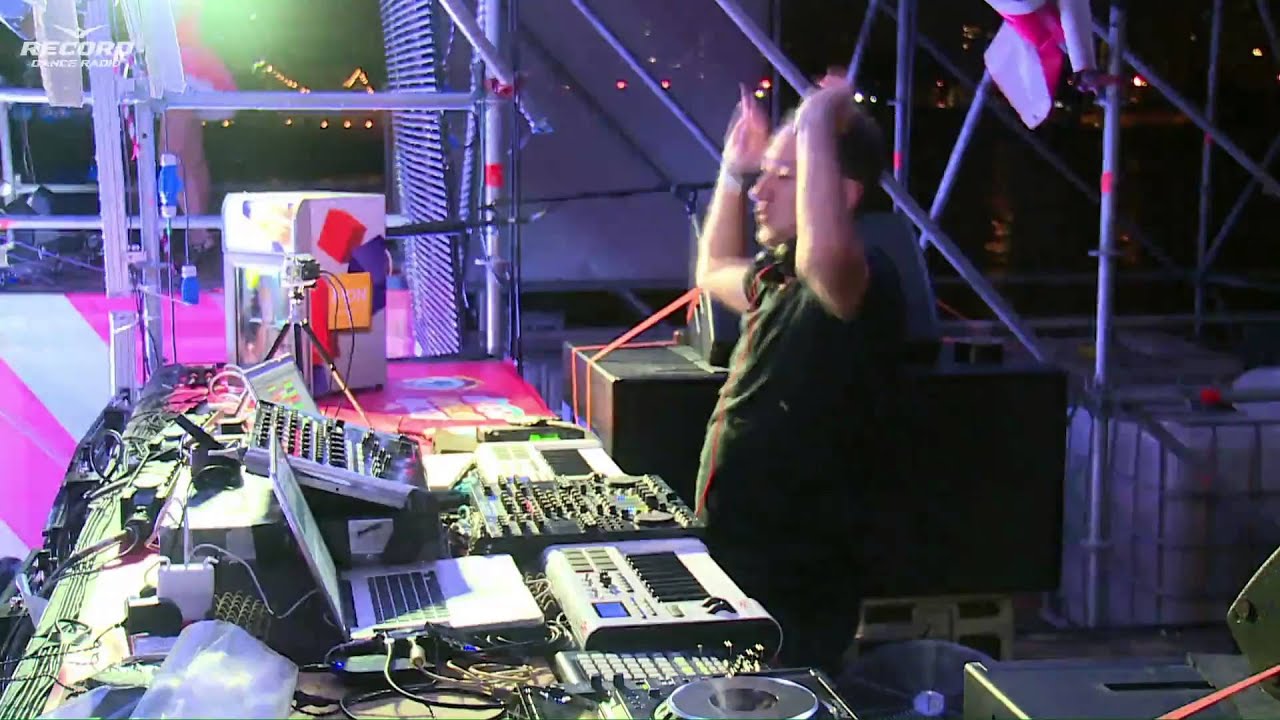 Paul van Dyk - Live @ Record Birthday Open Air 2014