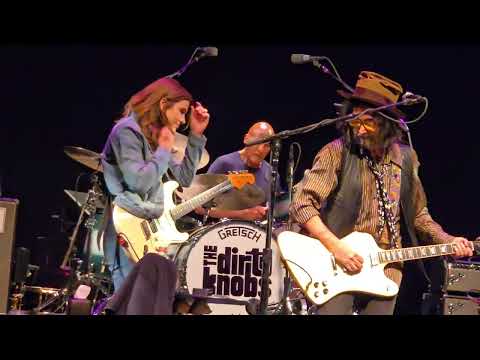 Mike Campbell & Larkin Poe "You Wreck Me" 20240621