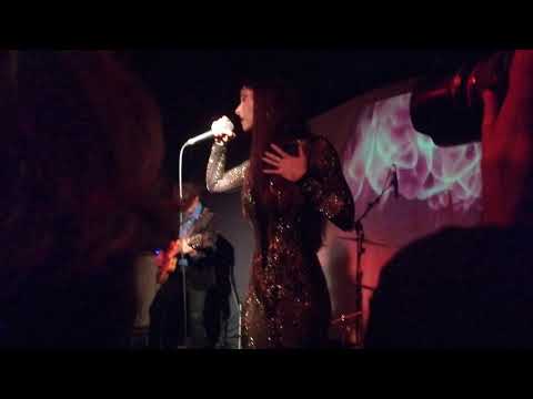 Real Love [Chrysta Bell live @ Cantine Coopuf in Varese]